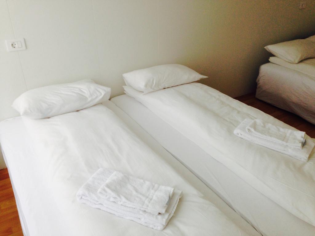 Guesthouse Marina Travel Höfn Chambre photo